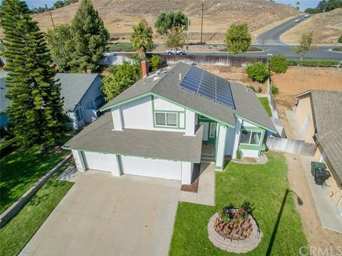 5914 Quiroz Dr, Riverside, CA 92509 photo 4