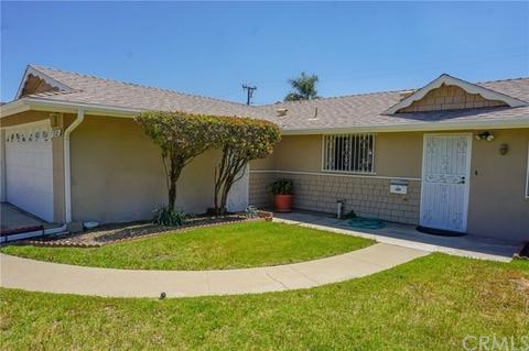 17325 Owen St, Fontana, CA 92335 photo 4