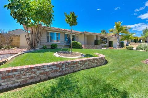 1461 Kelly Ave, Upland, CA 91786 photo 2