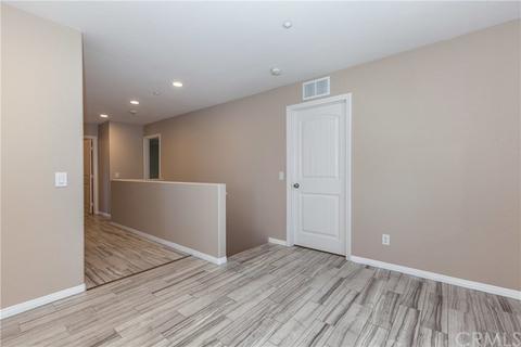 9447 Turnbridge Ln, Riverside, CA 92508 photo 13