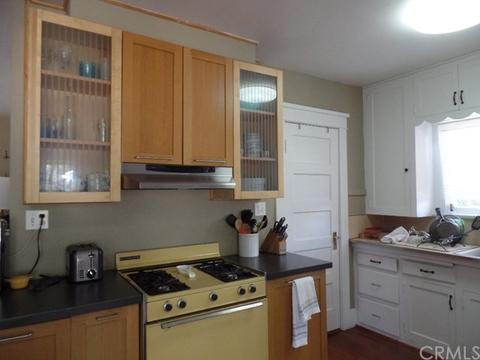 281 N Campus Ave, Upland, CA 91786 photo 9