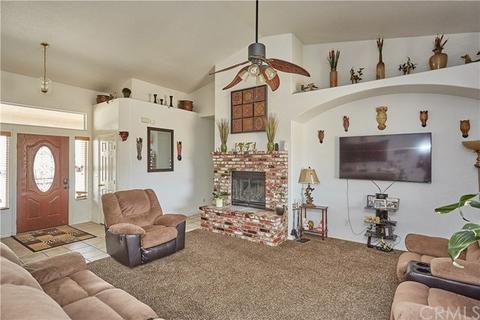 17851 Talisman St, Hesperia, CA 92345 photo 4