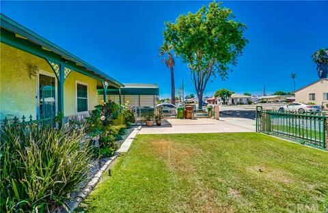 1612 W Tichenor St, Compton, CA 90220 photo 6