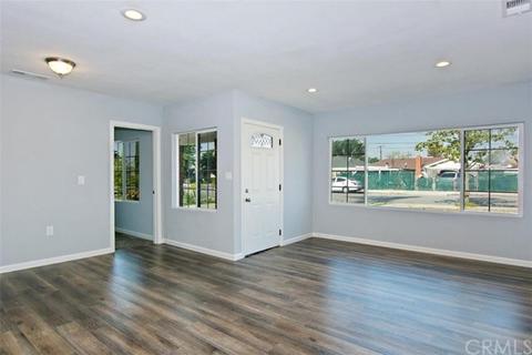 7757 Lombardy Ave, Fontana, CA 92336 photo 3