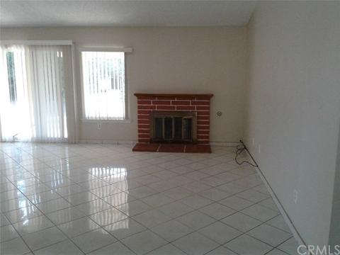 14988 Mojave St, Hesperia, CA 92345 photo 5