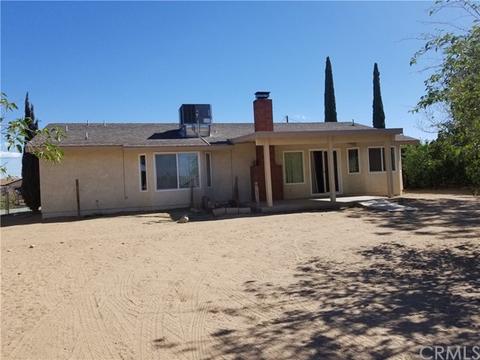 14988 Mojave St, Hesperia, CA 92345 photo 17