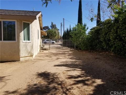 14988 Mojave St, Hesperia, CA 92345 photo 22
