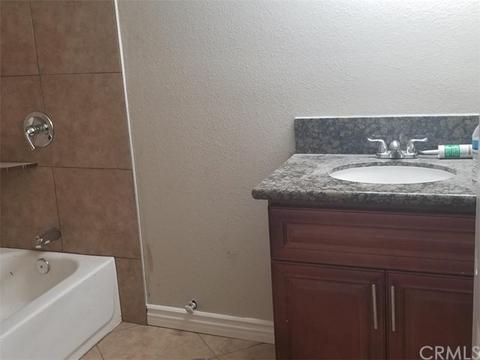 8720 Mallorie Way, Riverside, CA 92503 photo 10