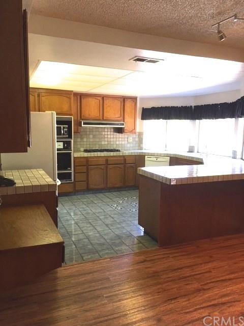 1843 Maywood Ct, Upland, CA 91784 photo 3