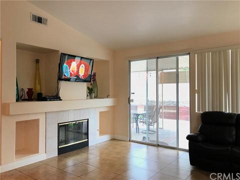 5877 Kendrick Dr, Riverside, CA 92507 photo 7