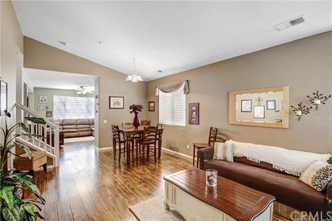 7614 Bear Creek Dr, Fontana, CA 92336 photo 5