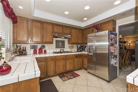 536 E Mariposa St, Upland, CA 91784 photo 9