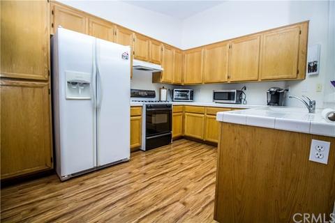 14394 Stone Crk, Hesperia, CA 92344 photo 9