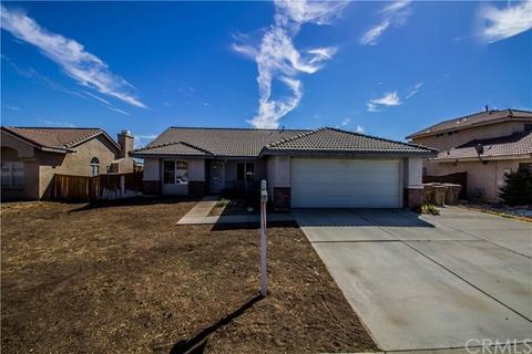 14394 Stone Crk, Hesperia, CA 92344 photo 2
