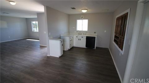 3887 Surrey Ave, Yucca Valley, CA 92284 photo 11