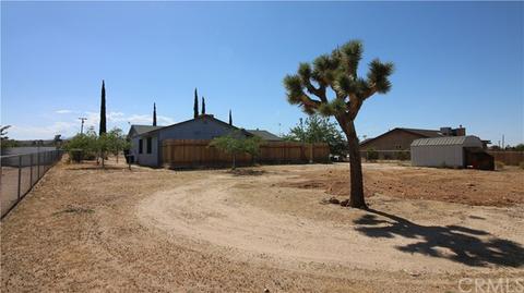3887 Surrey Ave, Yucca Valley, CA 92284 photo 7
