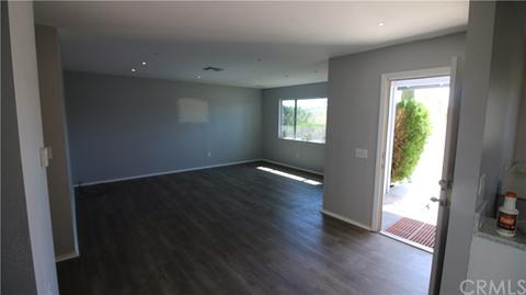 3887 Surrey Ave, Yucca Valley, CA 92284 photo 9