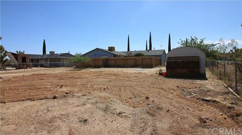 3887 Surrey Ave, Yucca Valley, CA 92284 photo 6