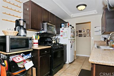 231 E Heather St, Rialto, CA 92376 photo 8