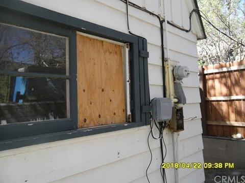 388 Hemlock Dr, Lake Arrowhead, CA 92352 photo 7