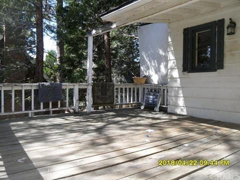 388 Hemlock Dr, Lake Arrowhead, CA 92352 photo 5