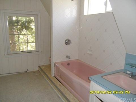 388 Hemlock Dr, Lake Arrowhead, CA 92352 photo 13