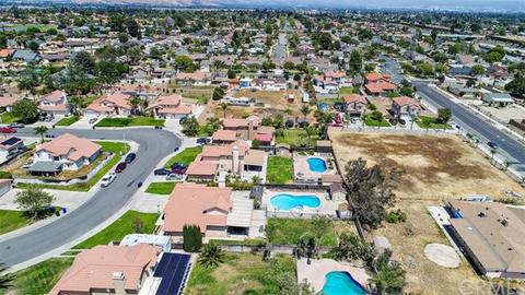 983 W Cheshire St, Rialto, CA 92377 photo 67