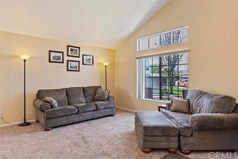 983 W Cheshire St, Rialto, CA 92377 photo 5