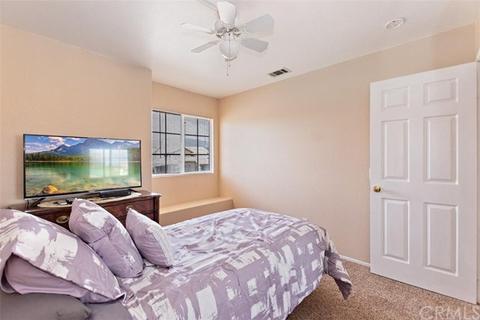 983 W Cheshire St, Rialto, CA 92377 photo 34