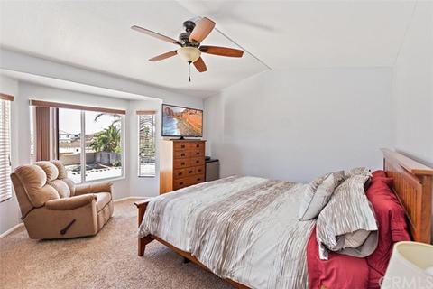 983 W Cheshire St, Rialto, CA 92377 photo 32