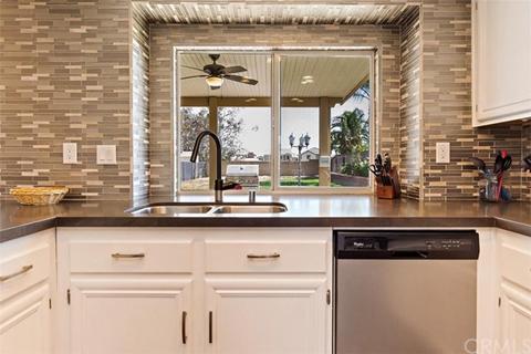 983 W Cheshire St, Rialto, CA 92377 photo 12