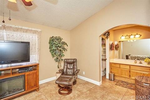 14347 Pioneer Rd, Apple Valley, CA 92307 photo 21
