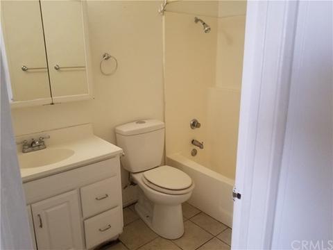 10181 Medallion Pl, Riverside, CA 92503 photo 3
