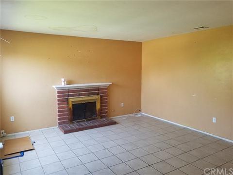 10181 Medallion Pl, Riverside, CA 92503 photo 2