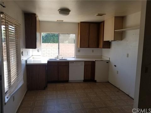 10181 Medallion Pl, Riverside, CA 92503 photo 15