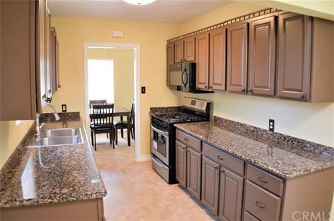 6005 Hamilton Dr, Riverside, CA 92506 photo 4