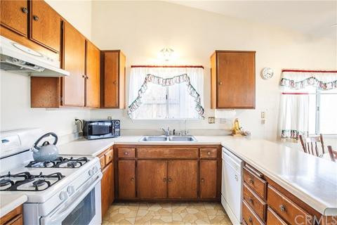 7231 Parkside Pl, Rancho Cucamonga, CA 91701 photo 9