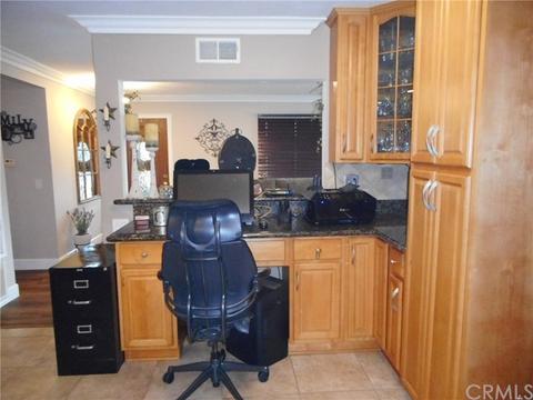 460 E Walnut Ave, Glendora, CA 91741 photo 9