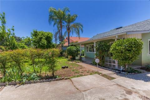 11962 Douglas St, Yucaipa, CA 92399 photo 2