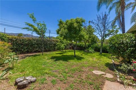 11962 Douglas St, Yucaipa, CA 92399 photo 3