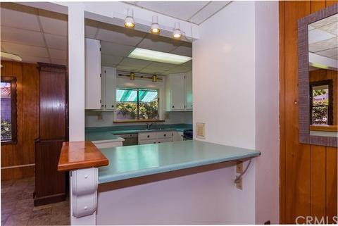 11962 Douglas St, Yucaipa, CA 92399 photo 8