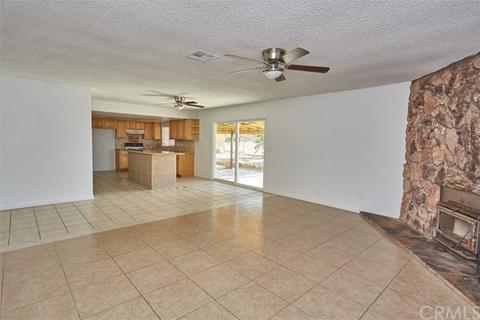 9914 Locust Ave, Hesperia, CA 92345 photo 13