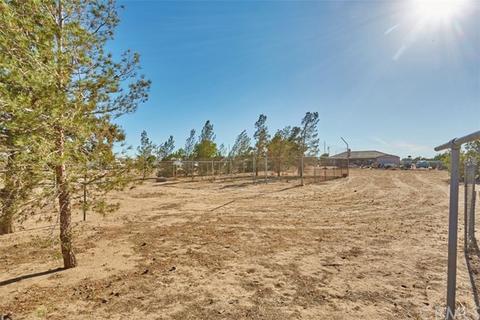 9914 Locust Ave, Hesperia, CA 92345 photo 32