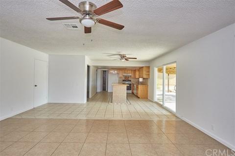 9914 Locust Ave, Hesperia, CA 92345 photo 14