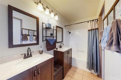 11418 Bristol Ct, Adelanto, CA 92301 photo 13