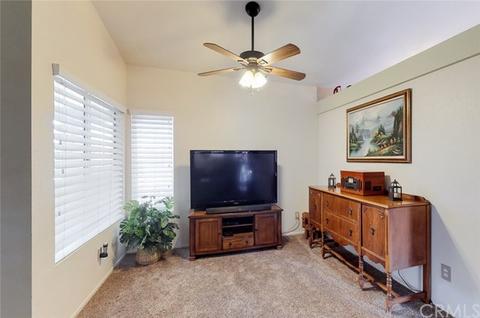11418 Bristol Ct, Adelanto, CA 92301 photo 4