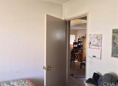 3898 Lofton Pl, Riverside, CA 92501 photo 10