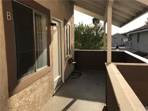 3645 Country Oaks Loop #B, Ontario, CA 91761 photo 2