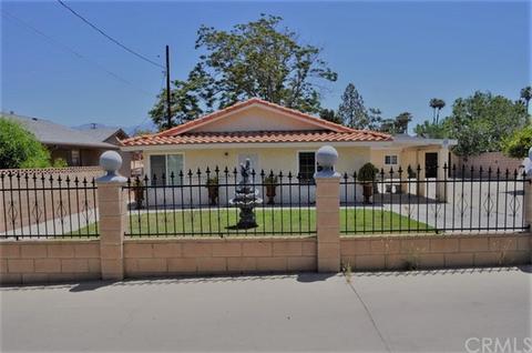 1995 E Devonshire Ave, Hemet, CA 92544 photo 3