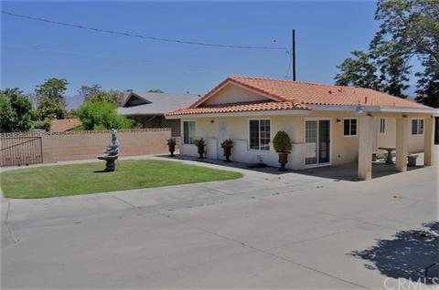 1995 E Devonshire Ave, Hemet, CA 92544 photo 1